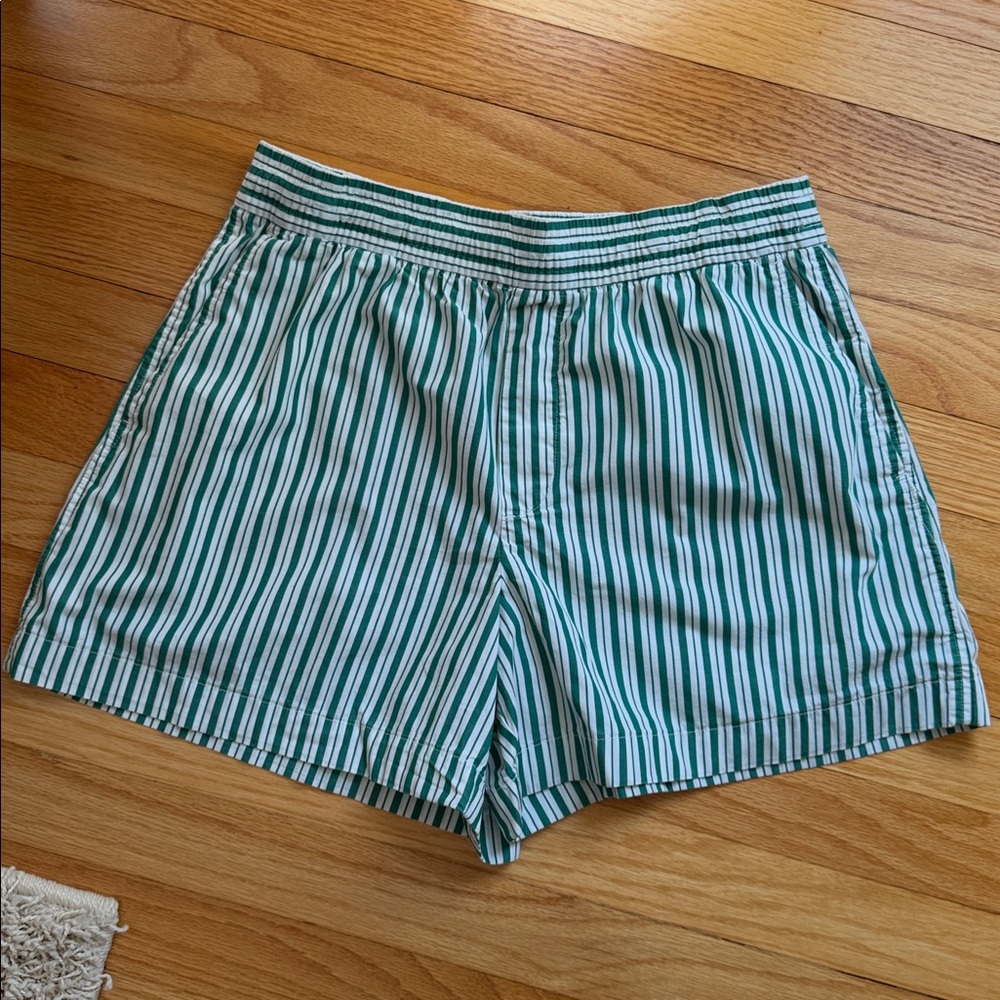 gap striped shorts